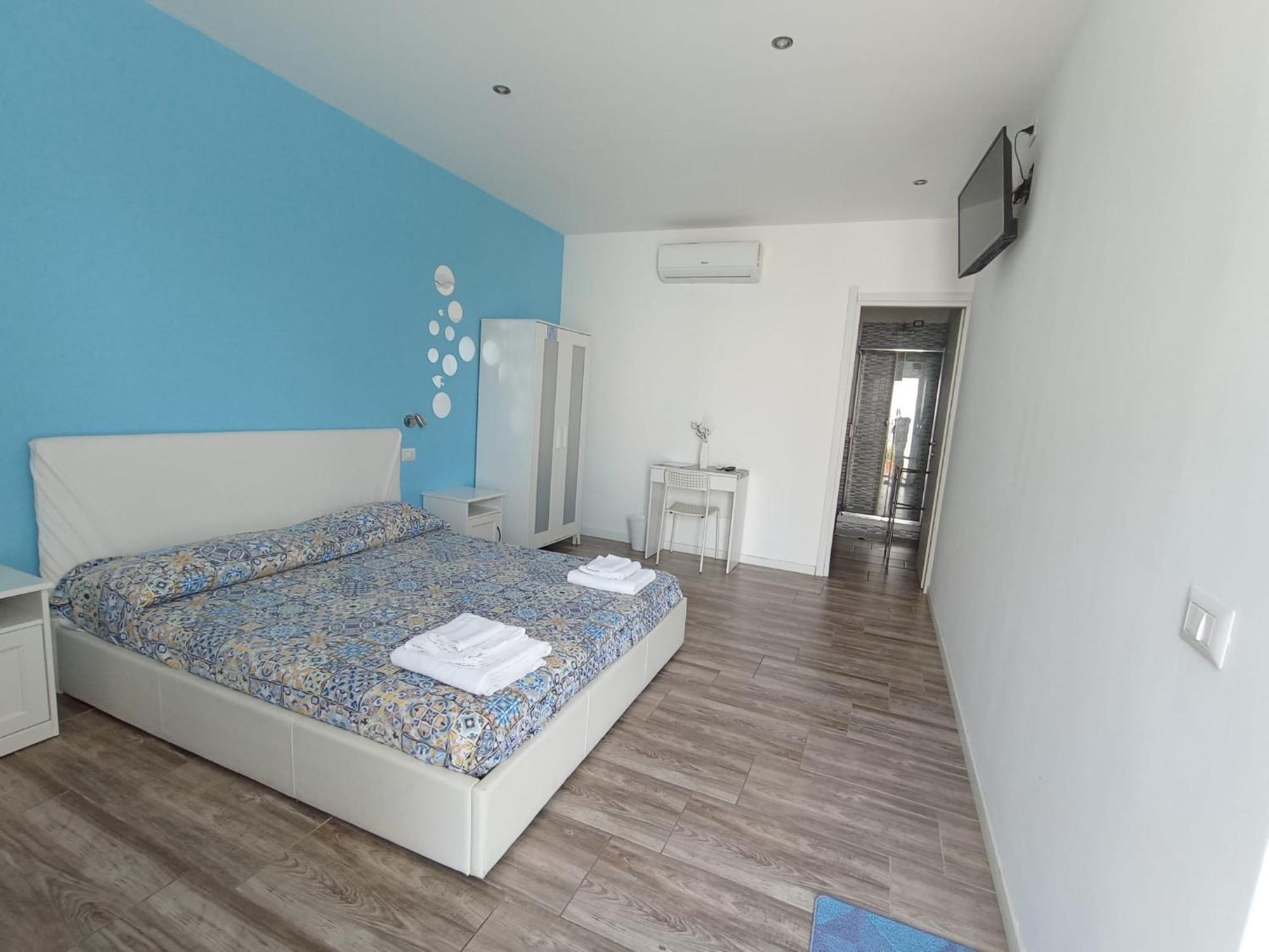 تْشيفالو Borgomarino'S Room المظهر الخارجي الصورة